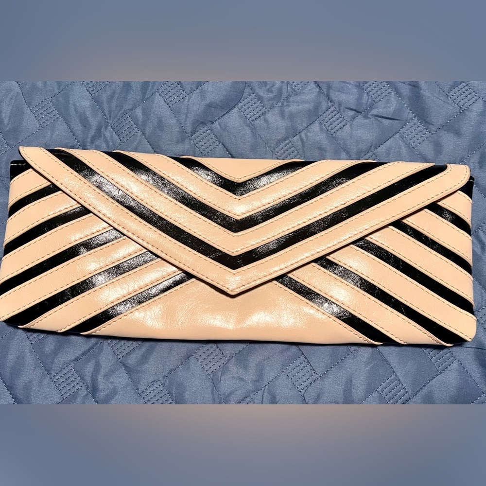 Poverty Flats envelope clutch